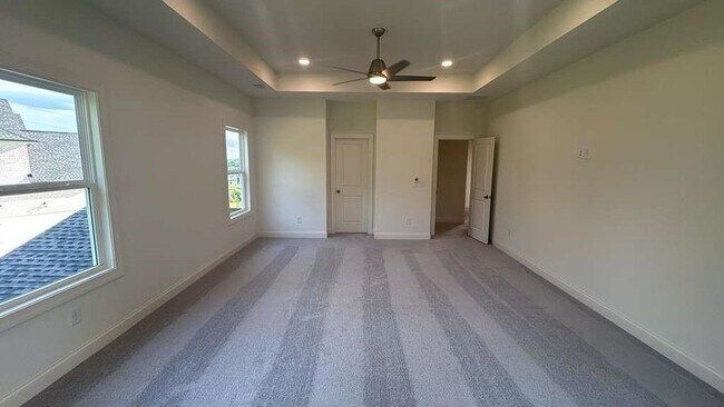 Building Photo - 5365 Travers Ln