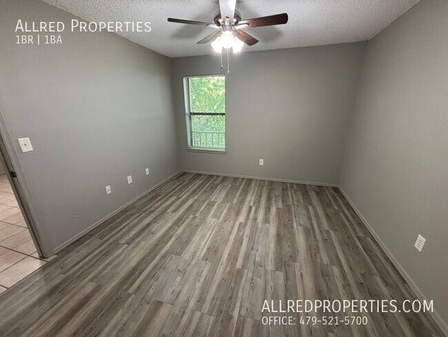 Building Photo - 1390 W Wedington Dr