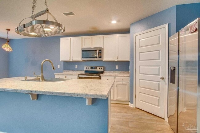 Building Photo - 10589 Queens Gate Cir