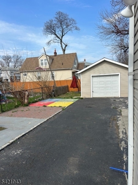 Building Photo - 1210 Roselle St