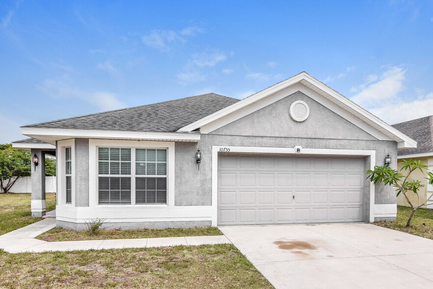 Primary Photo - 10755 Standing Stone Dr