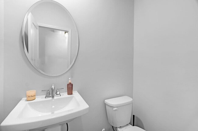 Building Photo - Move-In Ready Chic 3BR/2.5BA Brightwalk Ho...