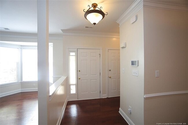 Building Photo - 9506 Dellbrook Ct