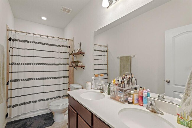 Building Photo - 20868 Langworth Pl