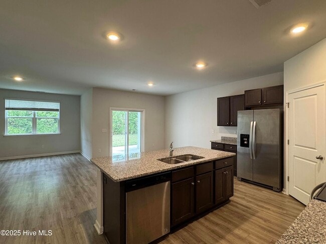 Building Photo - 202 Airlie Vista Ln