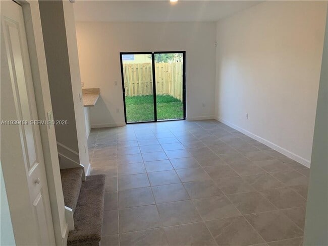 Building Photo - 29240 SW 163rd Ct