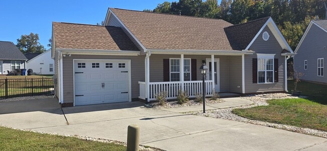 Primary Photo - One Level Ranch