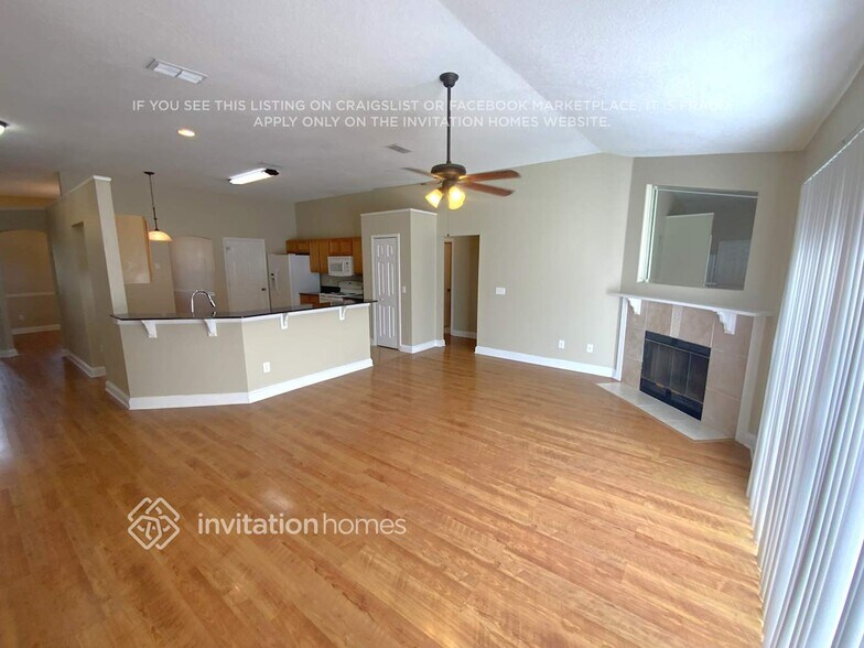 Building Photo - 1970 Cloister Ct