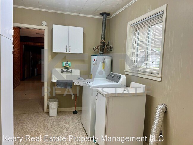 Building Photo - 3 br, 2 bath House - 406 Indian Mound Rd