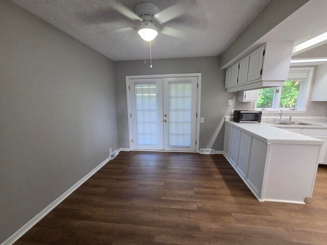 Building Photo - 3406 Alpine Ct