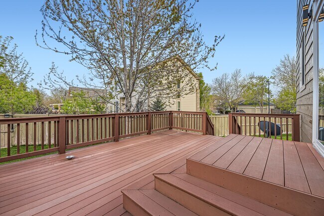 Building Photo - Luxury Living Awaits in this Grant Ranch H...