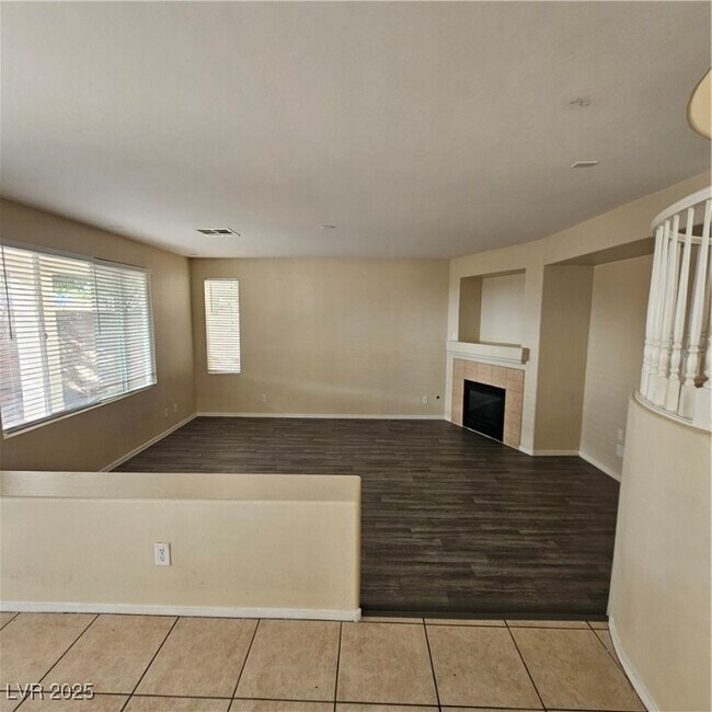 Building Photo - 4599 Deer Forest Ave