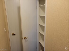 Building Photo - 2286 Diamond Pointe St