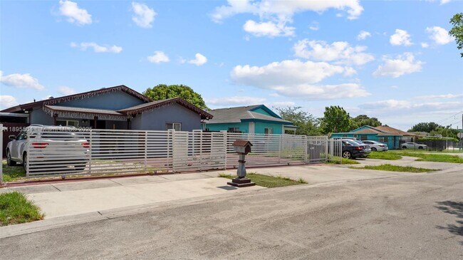 Building Photo - 3109 NW 64th St