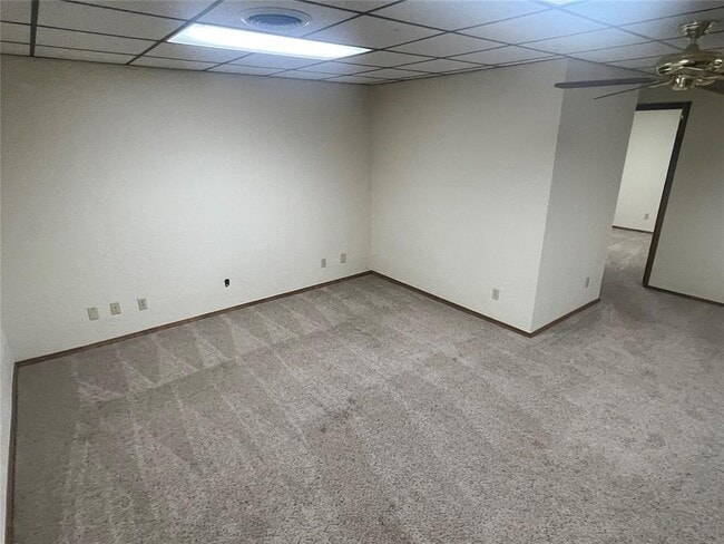 Building Photo - 1225 N Terrace Dr
