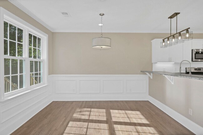 Building Photo - Renovated home in Forest Acres for rent!