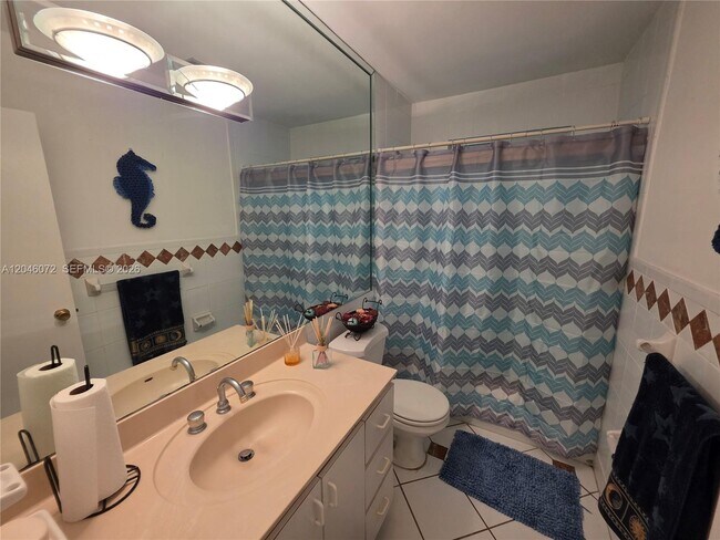 Building Photo - 9860 SW 140th St