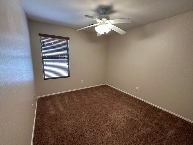 Building Photo - Great 3 bedroom 2 bath home -- COMING SOON