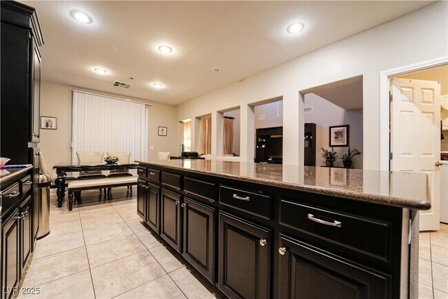 Building Photo - 10376 Timber Star Ln