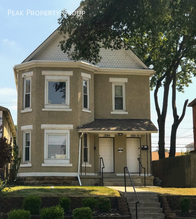 Building Photo - 1394 Indianola Ave