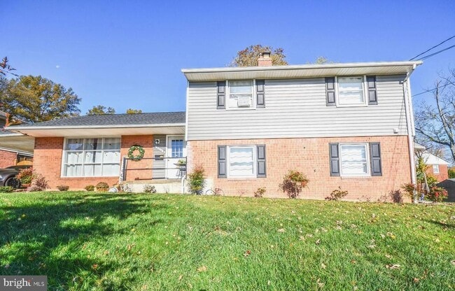 Primary Photo - 3414 Dunnington Rd