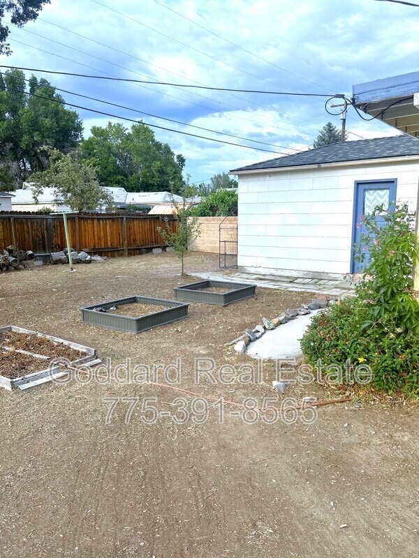 Building Photo - 440 K St