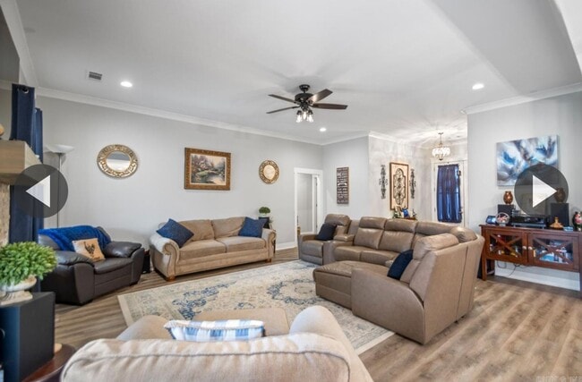 Building Photo - Gorgeous Home in Sherwood