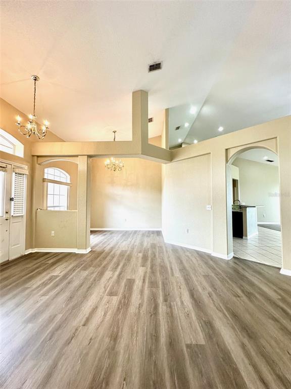 Building Photo - 2630 High Ridge Dr