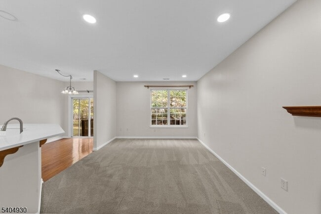 Building Photo - 30 Hoover Ave