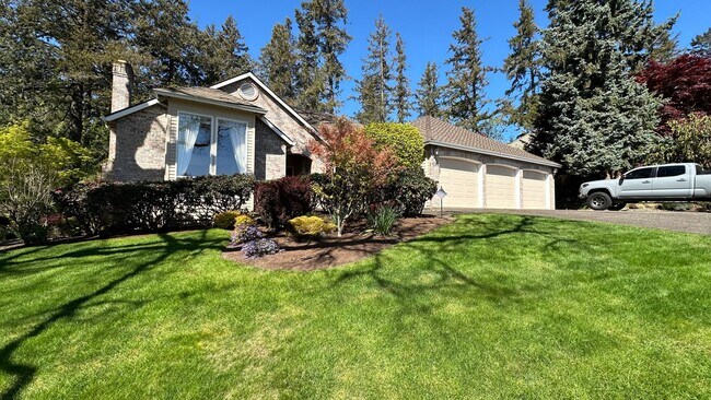 Building Photo - Cedar Mill, Gorgeous 3 bed 2.5 bath home. Walk through video