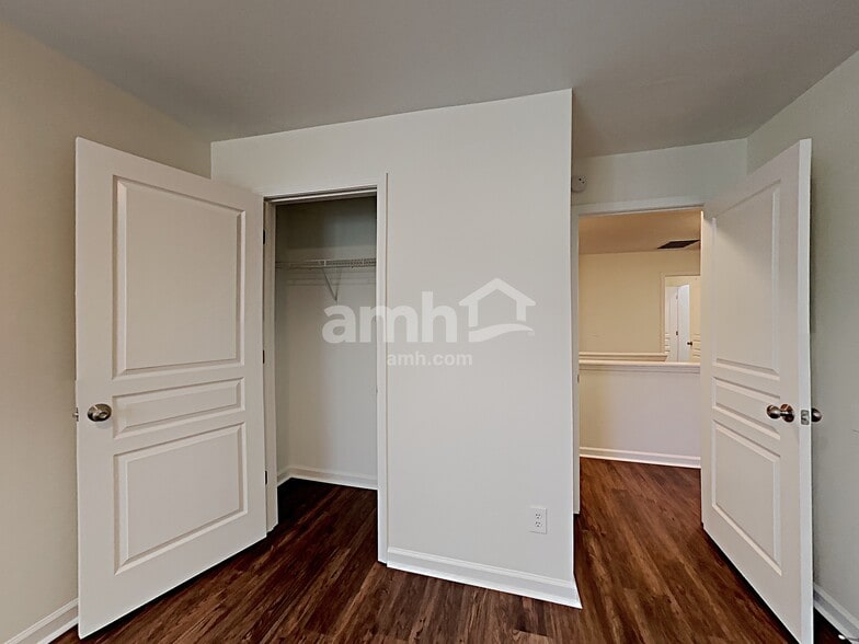 Building Photo - 1786 Stoney Chase Dr