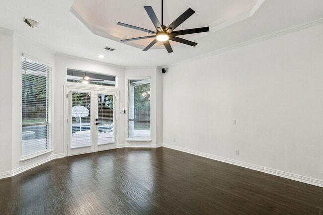 Building Photo - 7204 Pebble Hill Dr