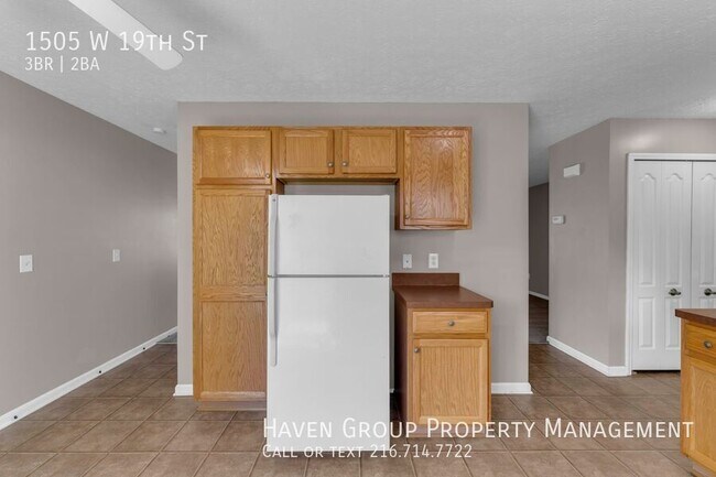 Building Photo - 1505 W 19th St