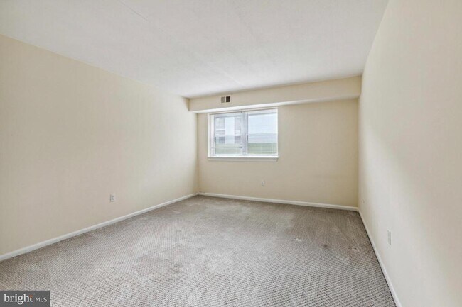 Building Photo - 60 Welsh Tract Rd