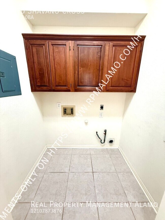 Building Photo - 4410 Shavano Cross