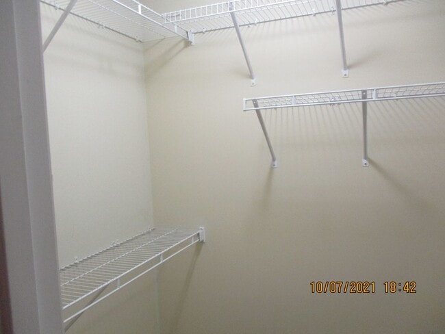 Building Photo - 105 Magnolia Ct
