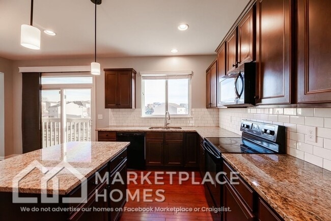Building Photo - 2807 Bentwood Dr