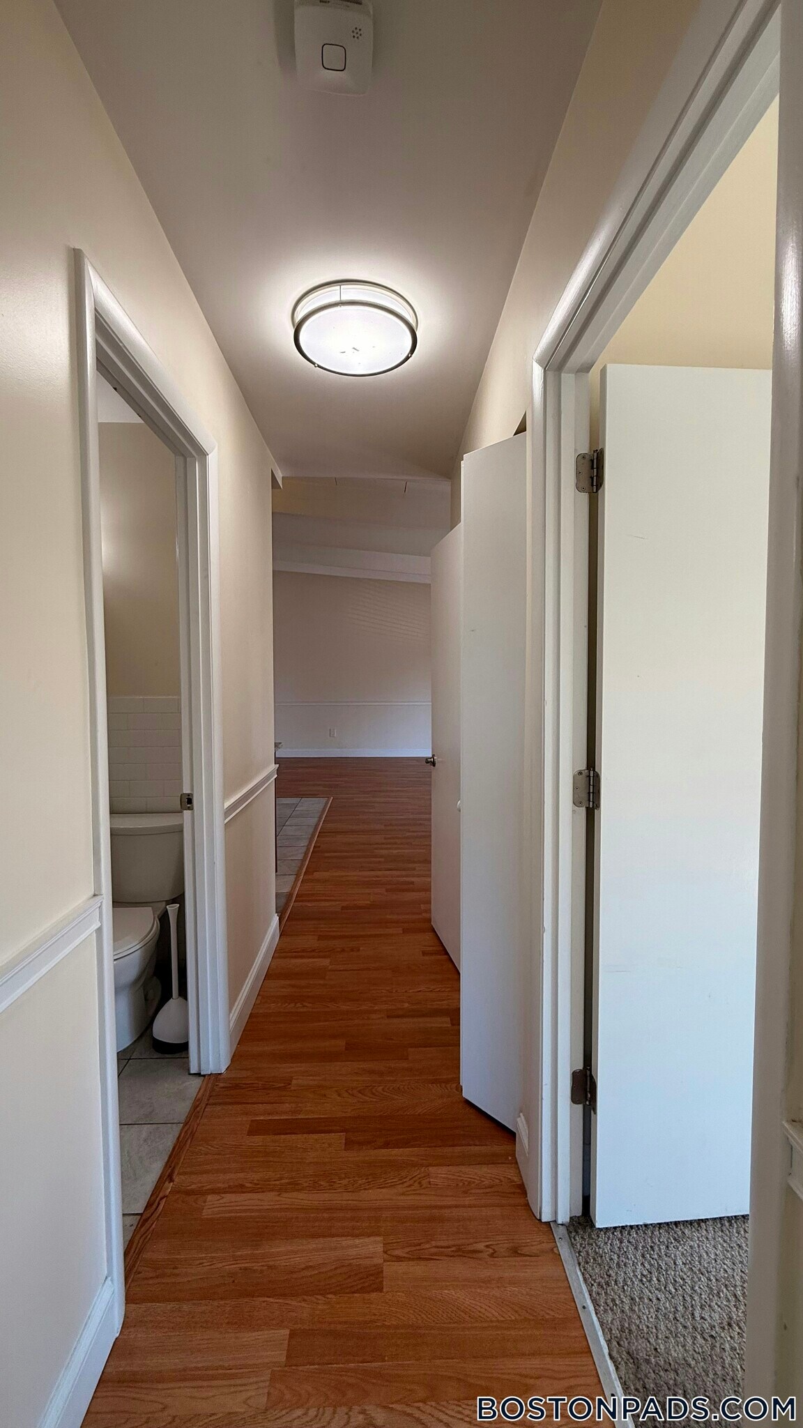 Building Photo - 12 Westgate Dr