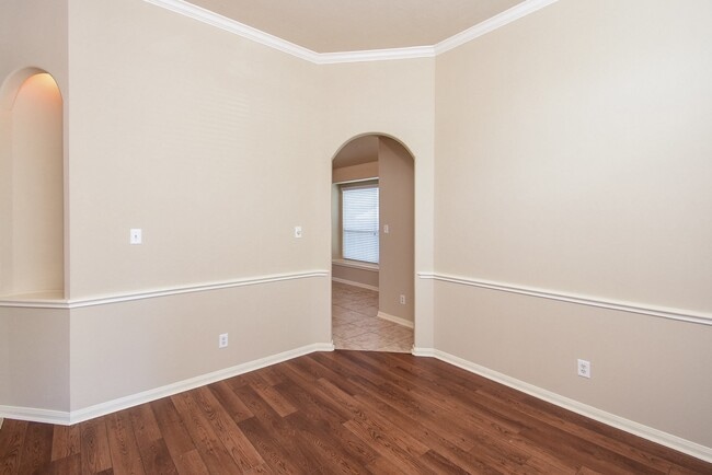 Building Photo - 15007 Grape Orchard Ct