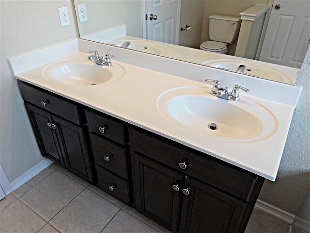 Building Photo - 12139 Karnes Way