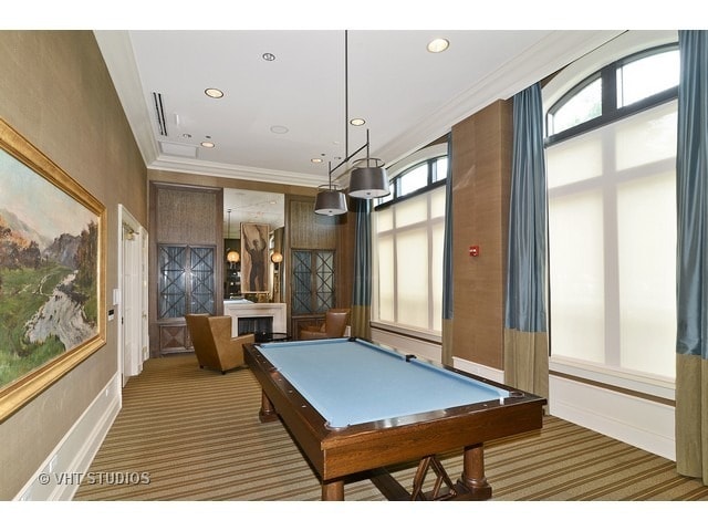 Building Photo - 2550 N Lakeview Ave