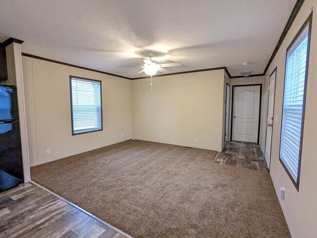 Building Photo - 130 Texas