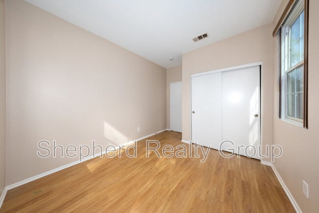 Building Photo - 2985 Breezy Meadow Cir