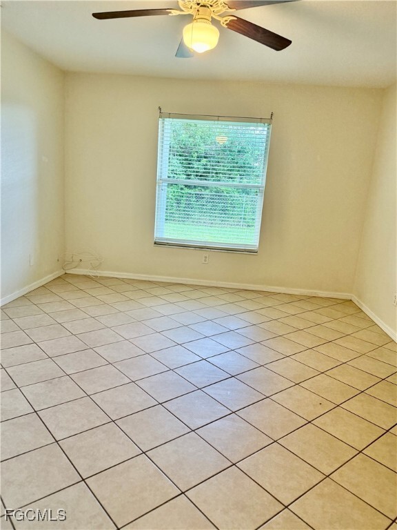 Building Photo - 912 Cape Coral Pkwy W