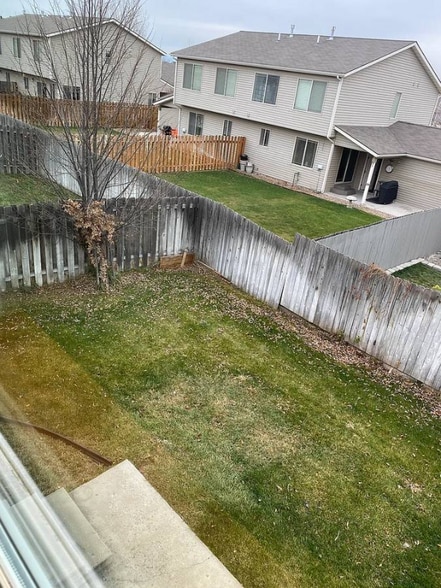 Building Photo - 1978 Greatview Dr