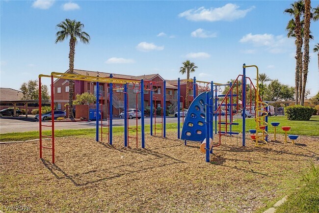 Building Photo - 4730 E Craig Rd