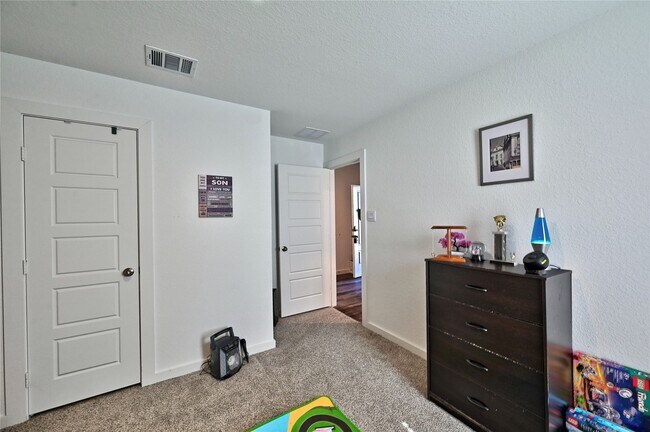 Building Photo - 8522 Kokernot Ln