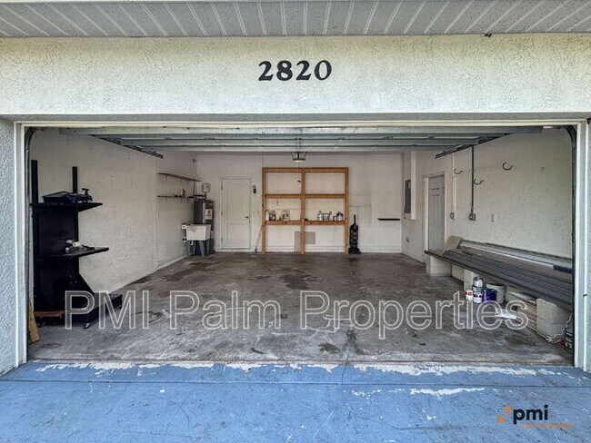 Building Photo - 2820 SE Melaleuca Blvd