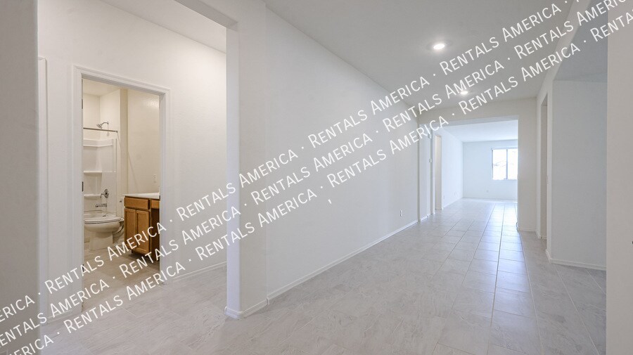 Building Photo - 17175 W Blue Sky Dr