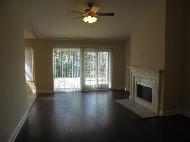 Building Photo - 1534 St Andrews Cir